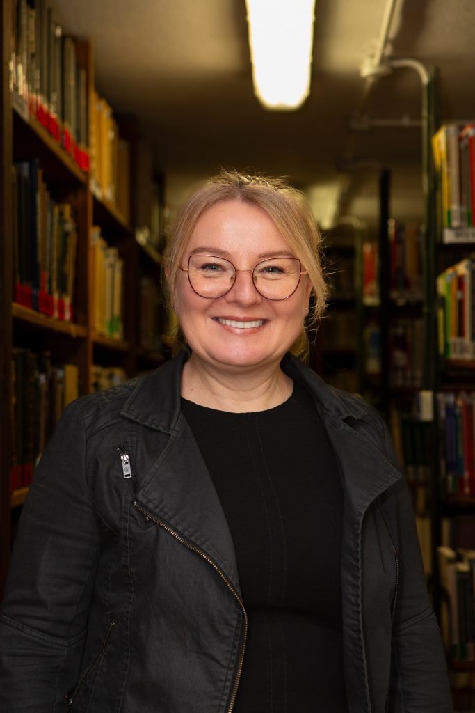 dr Ewa Jurczyk-Romanowska